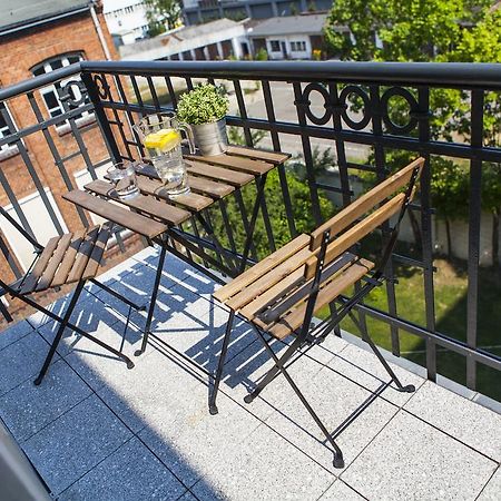 Homewell Apartments Pod Szczerbatym Poznan Exterior foto