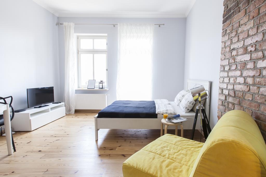 Homewell Apartments Pod Szczerbatym Poznan Habitación foto