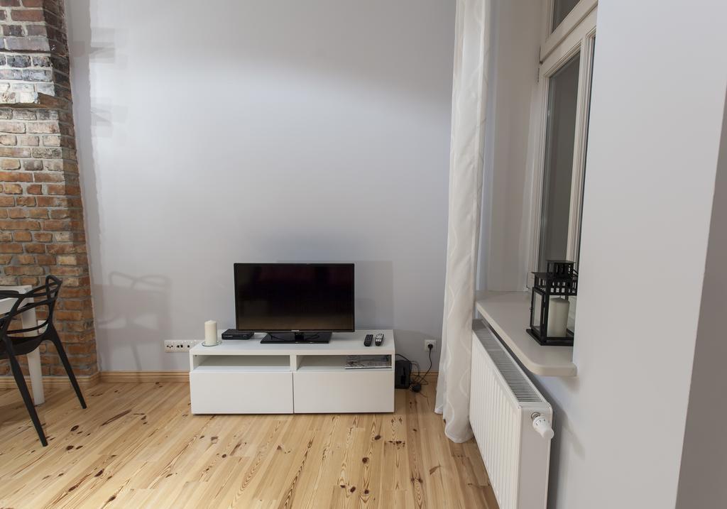 Homewell Apartments Pod Szczerbatym Poznan Habitación foto